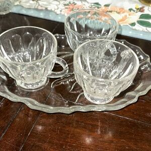 Elegant Clear Glass Tea Cups and Plate